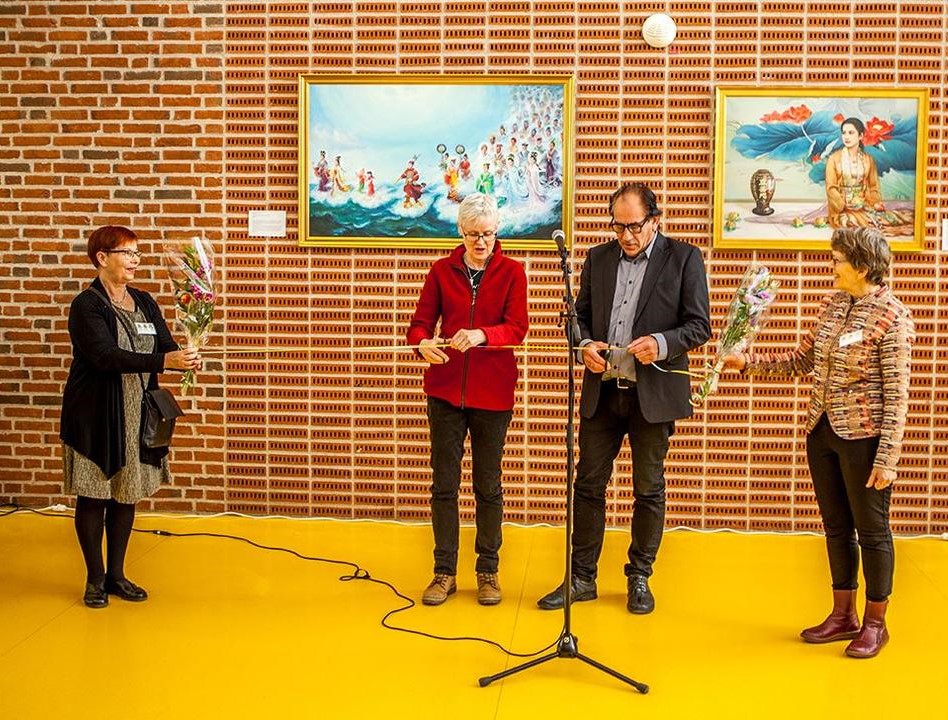 Image for article Stoccolma, Huddinge: L'esposizione Internazionale d’Arte di Verità, Compassione e Tolleranza apre in un liceo