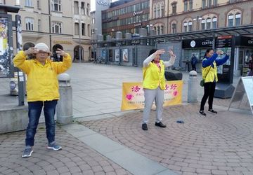 Image for article Finlandia: presentazione del Falun Gong e sensibilizzazione sulla persecuzione