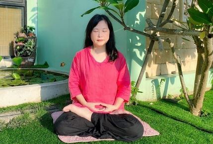Image for article Una signora trova la luce alla fine del tunnel attraverso la pratica della Falun Dafa
