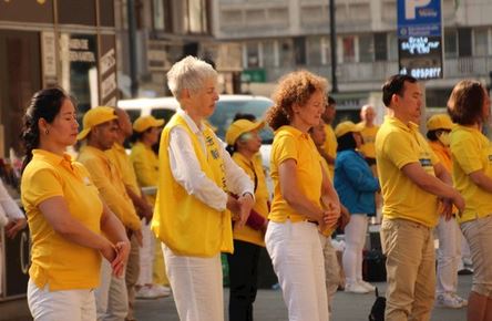 Image for article Austria: Appello alla giustizia per la Falun Dafa al raduno di Vienna
