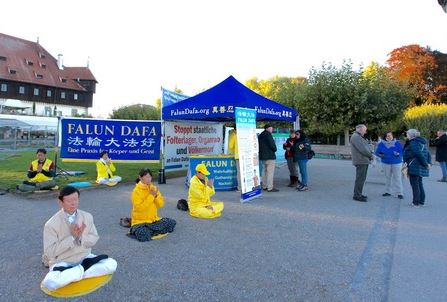 Image for article Europa centrale: eventi della Giornata informativa della Falun Dafa in diverse città intorno al Lago di Costanza