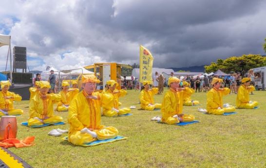Image for article Nuova Zelanda: I praticanti presentano la Falun Dafa alla Coromandel Keltic Fair
