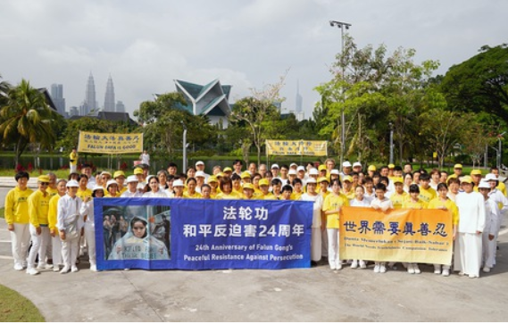 Image for article Kuala Lumpur, Malesia: Attività in tutta la città per esporre decenni di persecuzione in Cina