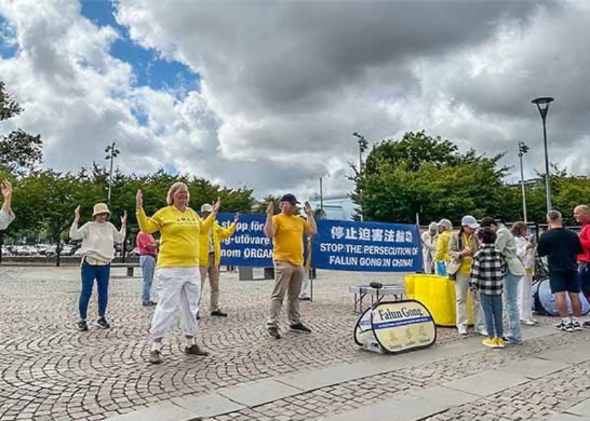 Image for article Svezia: Organizzate attività in tre città per chiedere la fine della persecuzione in Cina