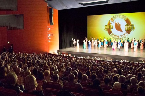 Image for article Shen Yun si esibisce in Europa e in America Latina ottenendo elogi e apprezzamenti