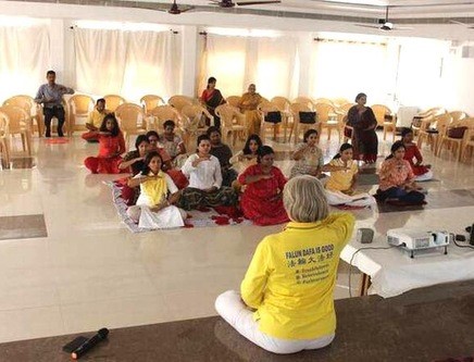 Image for article ​L'indù: una meditazione che migliora la salute e la mente