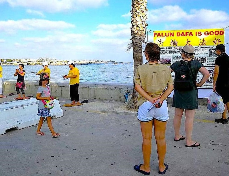 Image for article ​Cipro: Presentazione del Falun Gong a Paphos