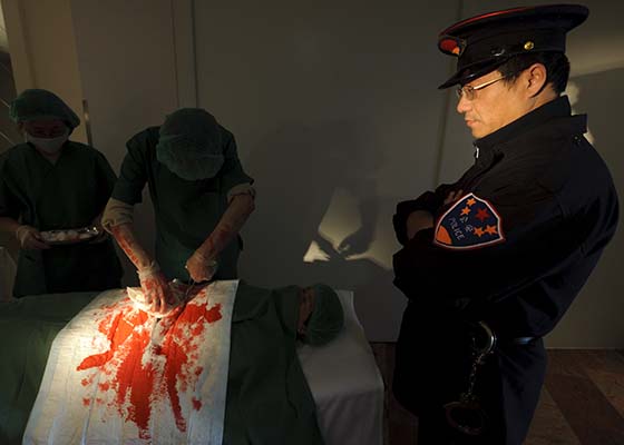 Image for article Il New York Post pubblica il rapporto di un ex dipendente di un ospedale in Cina, testimone del prelievo forzato di organi da essere umani ancora in vita