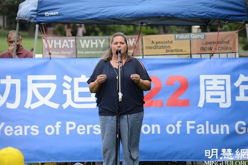 Image for article Filadelfia: I praticanti della Falun Dafa espongono i ventidue anni di persecuzione del PCC