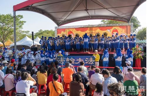 Image for article Kaohsiung, Taiwan: Ospiti del Festival del pomodoro, Verità-Compassione-Tolleranza diffondono pace e serenità