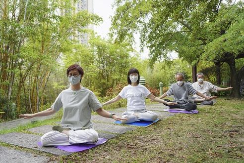 Image for article Hong Kong: I praticanti della Falun Dafa portano speranza ai residenti 