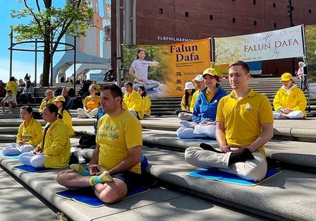 Image for article Germania: Celebrazioni della Giornata della Falun Dafa in diverse città