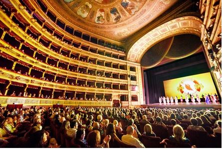 Image for article Italia: Gli spettatori apprezzano la preparazione artistica e la dedizione di Shen Yun, assolutamente ultraterreno