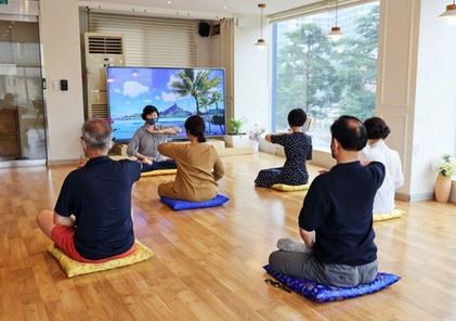 Image for article Corea del Sud: I partecipanti al seminario di nove giorni della Falun Dafa intraprendono un nuovo viaggio