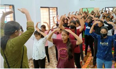 Image for article India: insegnanti e studenti si considerano benedetti per aver imparato la Falun Dafa