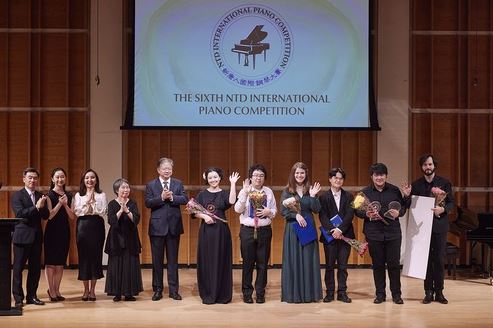 Image for article Il 6° Concorso Pianistico Internazionale di NTD riporta la gloria della musica classica