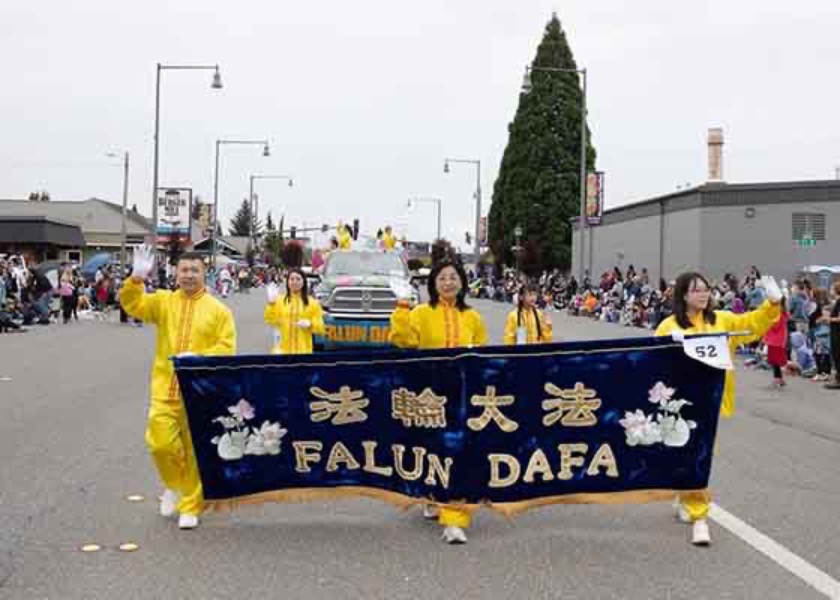 Image for article La Falun Dafa è ben accolta al festival delle fragole di Marysville