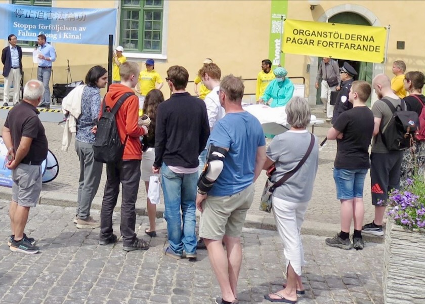 Image for article Gotland, Svezia: Presentazione della Falun Dafa e sensibilizzazione sulla persecuzione durante la Settimana di Almedalen
