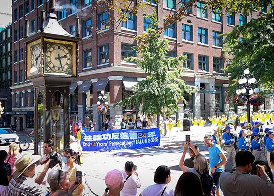 Image for article Vancouver, Canada: Manifestazione e parata per denunciare una persecuzione durata 24 anni