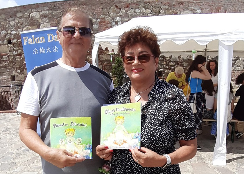 Image for article Romania: Presentazione della Falun Dafa al festival di Oradea
