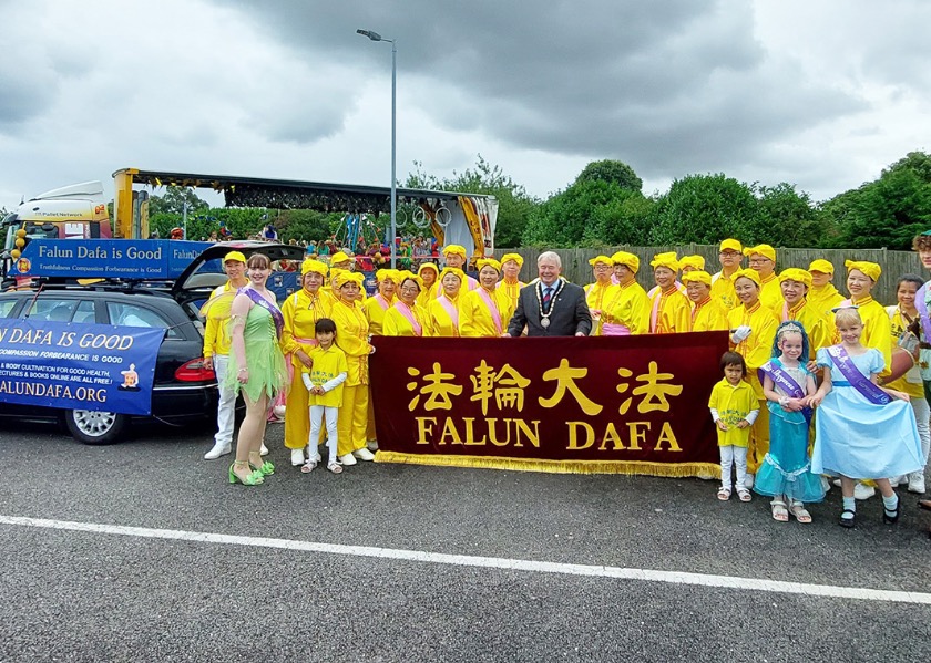 Image for article Inghilterra: La Falun Dafa vince un premio al carnevale di Skegness