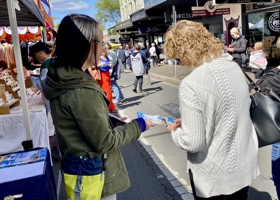 Image for article Australia: Presentazione del Falun Gong al pubblico alla fiera nelle Blue Mountains