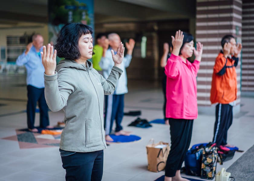 Image for article La Falun Dafa fa fiorire la mia vita: L’esperienza di coltivazione di una manager aziendale