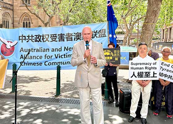 Image for article Sydney, Australia: Praticanti della Falun Dafa intervengono alla manifestazione per la Giornata internazionale dei diritti umani