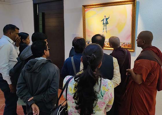 Image for article Nagpur, India: Dignitari lodano la Falun Dafa durante la prima mostra internazionale “L’Arte di Zhen-Shan-Ren”