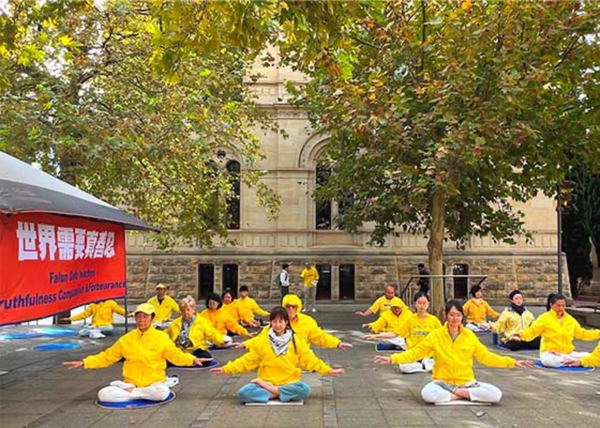 Image for article Adelaide, Australia Meridionale: I praticanti della Falun Dafa commemorano l'Appello del 25 aprile