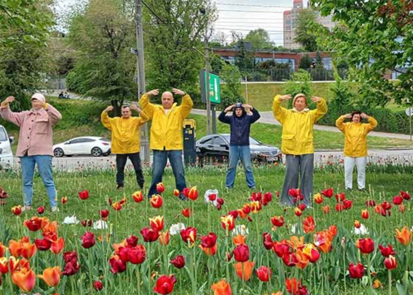 Image for article Ucraina: Praticanti della Falun Dafa sensibilizzano sulla continua persecuzione in Cina