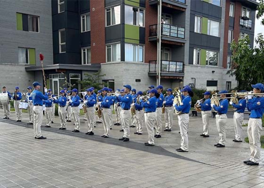 Image for article Ottawa, Canada: Introduzione della Falun Dafa alle comunità durante il Festival CRIC