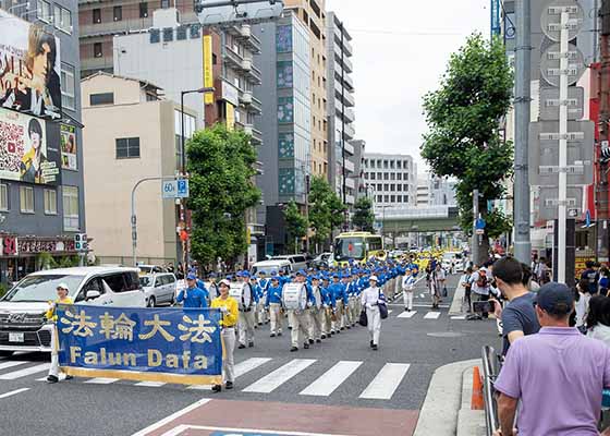 Image for article Kansai, Giappone: Una sfilata a Osaka e Kyoto per esporre la persecuzione del PCC