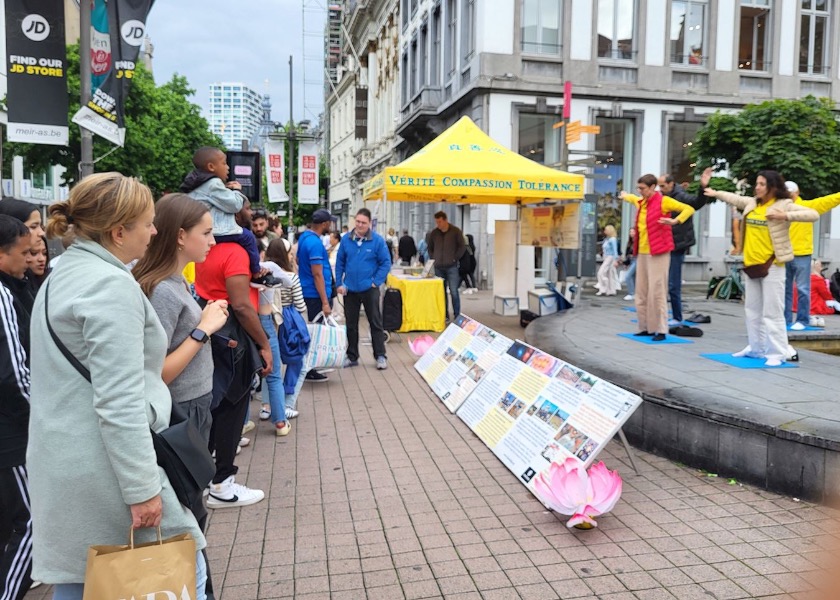 Image for article Belgio: La Falun Dafa accolta ad Anversa