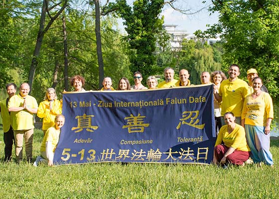 Image for article Romania: Celebrata a Bucarest la Giornata Mondiale della Falun Dafa