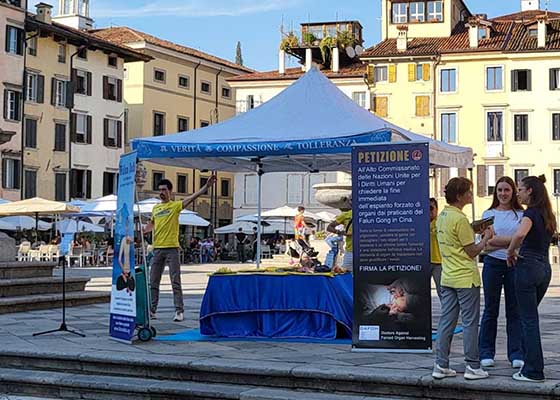 Image for article Italia: Introdurre la Falun Dafa a Udine