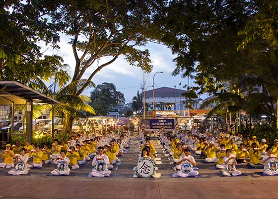 Image for article Malesia: Una veglia a lume di candela celebra 26 anni di sforzi pacifici dei praticanti della Falun Dafa per porre fine alla persecuzione