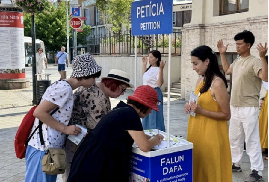 Image for article Slovacchia: Una petizione raccoglie sostegno per la Falun Dafa