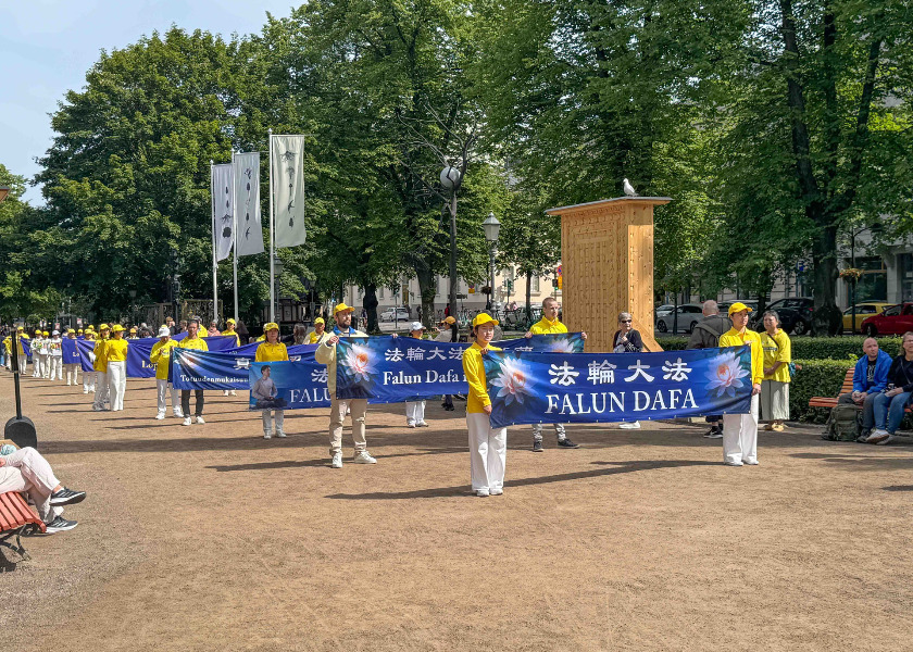 Image for article Finlandia: Raduno e marcia a Helsinki segnano 26 anni di sforzi per porre fine alla persecuzione