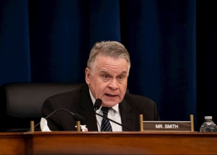 Image for article Il rappresentante degli Stati Uniti Chris Smith condanna la persecuzione del Falun Gong da parte del PCC