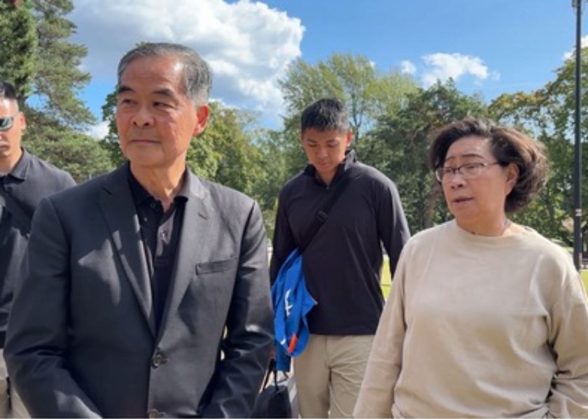 Image for article Finlandia: L'ex capo dell'esecutivo di Hong Kong minaccia i praticanti del Falun Gong
