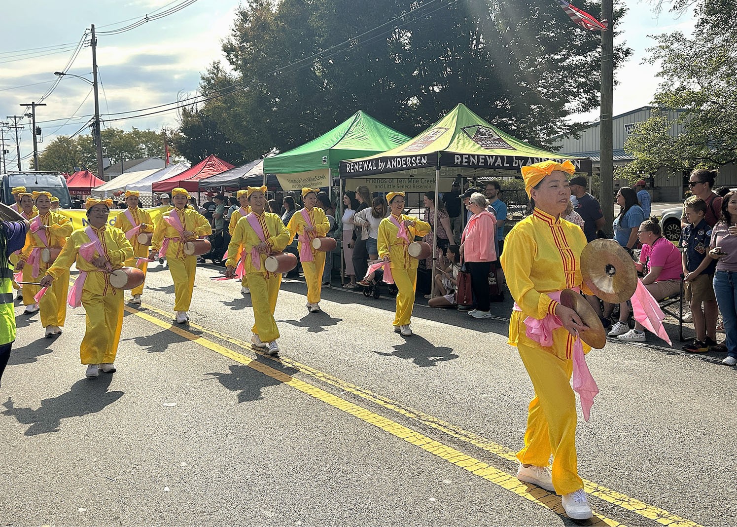 Image for article Maryland, USA: Presentazione della Falun Dafa alla parata e alla celebrazione del Poolesville Day