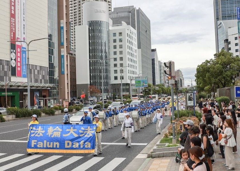 Image for article Giappone: Funzionari esprimono il loro sostegno alla marcia di Kobe e di Osaka per sensibilizzare l'opinione pubblica sulla persecuzione in Cina