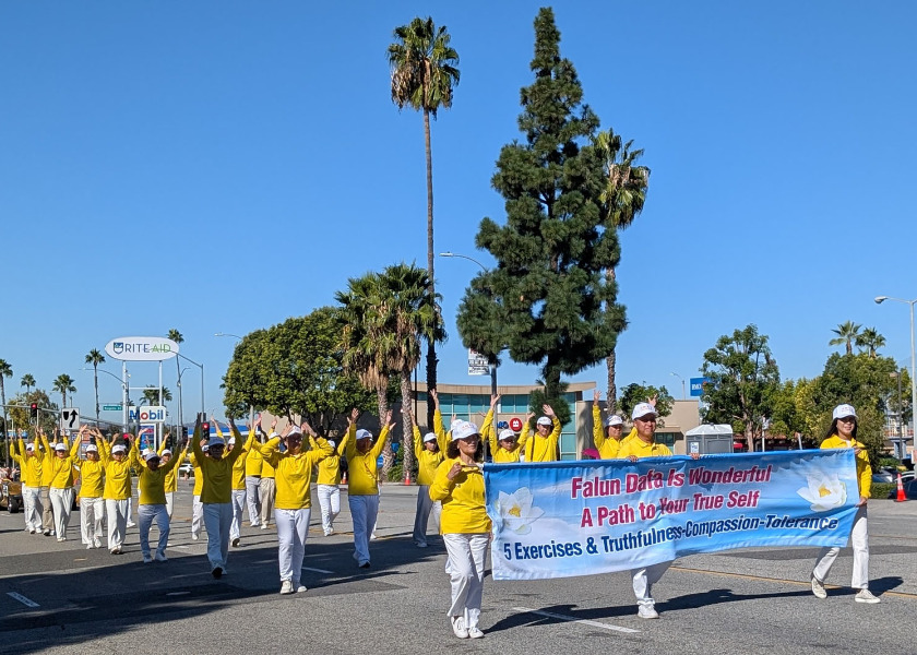 Image for article California: La Falun Dafa mostra la cultura tradizionale cinese alla parata Buckboard Days