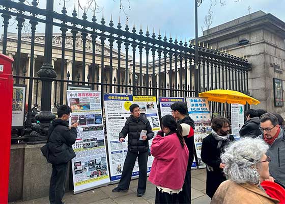 Image for article Londra e New York: Praticanti del Falun Gong aggrediti da agenti pro-PCC, la polizia apre indagini penali