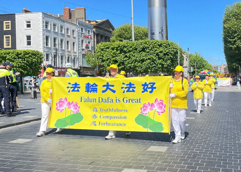 Image for article Manifestazione e parata in Irlanda per celebrare la Giornata Mondiale della Falun Dafa