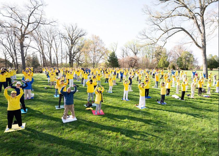 Image for article Contea di Orange, New York: I praticanti celebrano la Giornata Mondiale della Falun Dafa