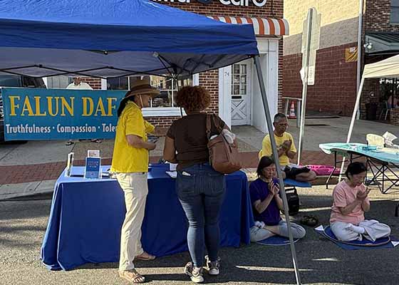 Image for article La Falun Dafa viene elogiata alla Newark Nite