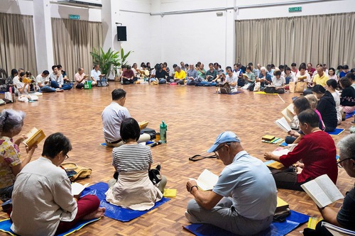 Image for article Malesia: Studiare insieme gli insegnamenti della Dafa e condividere riflessioni sulla coltivazione