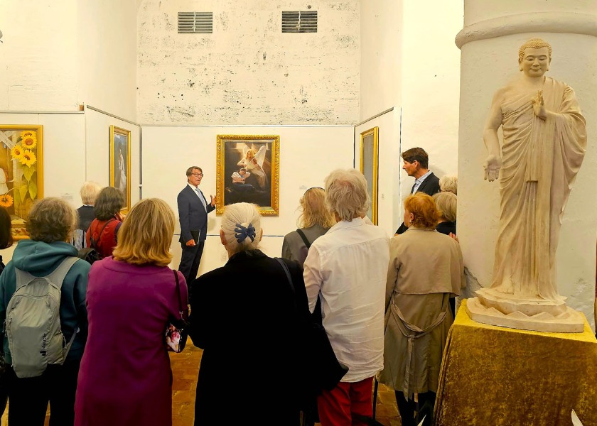 Image for article La mostra “L’arte di Zhen Shan Ren” commuove numerosi visitatori in Germania, negli Stati Uniti e in Australia